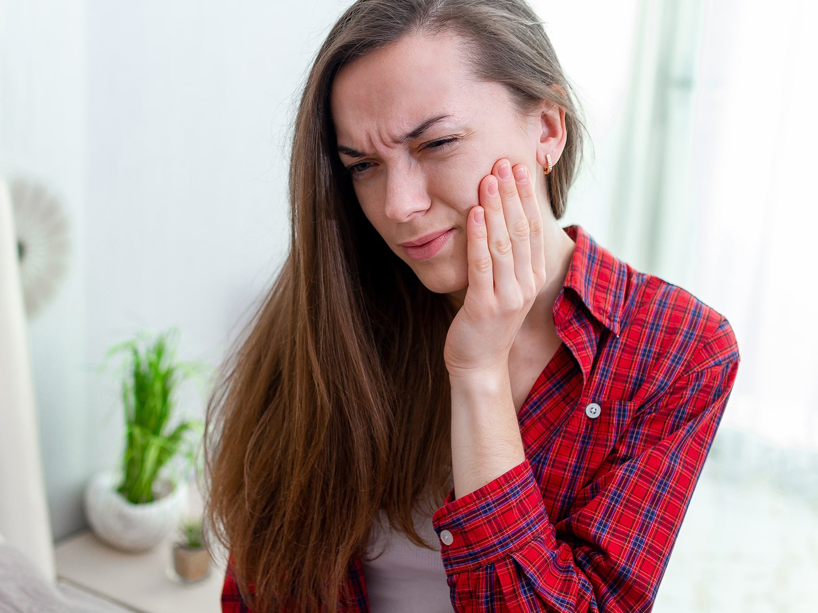 10 Habits That Can Make TMJ Worse